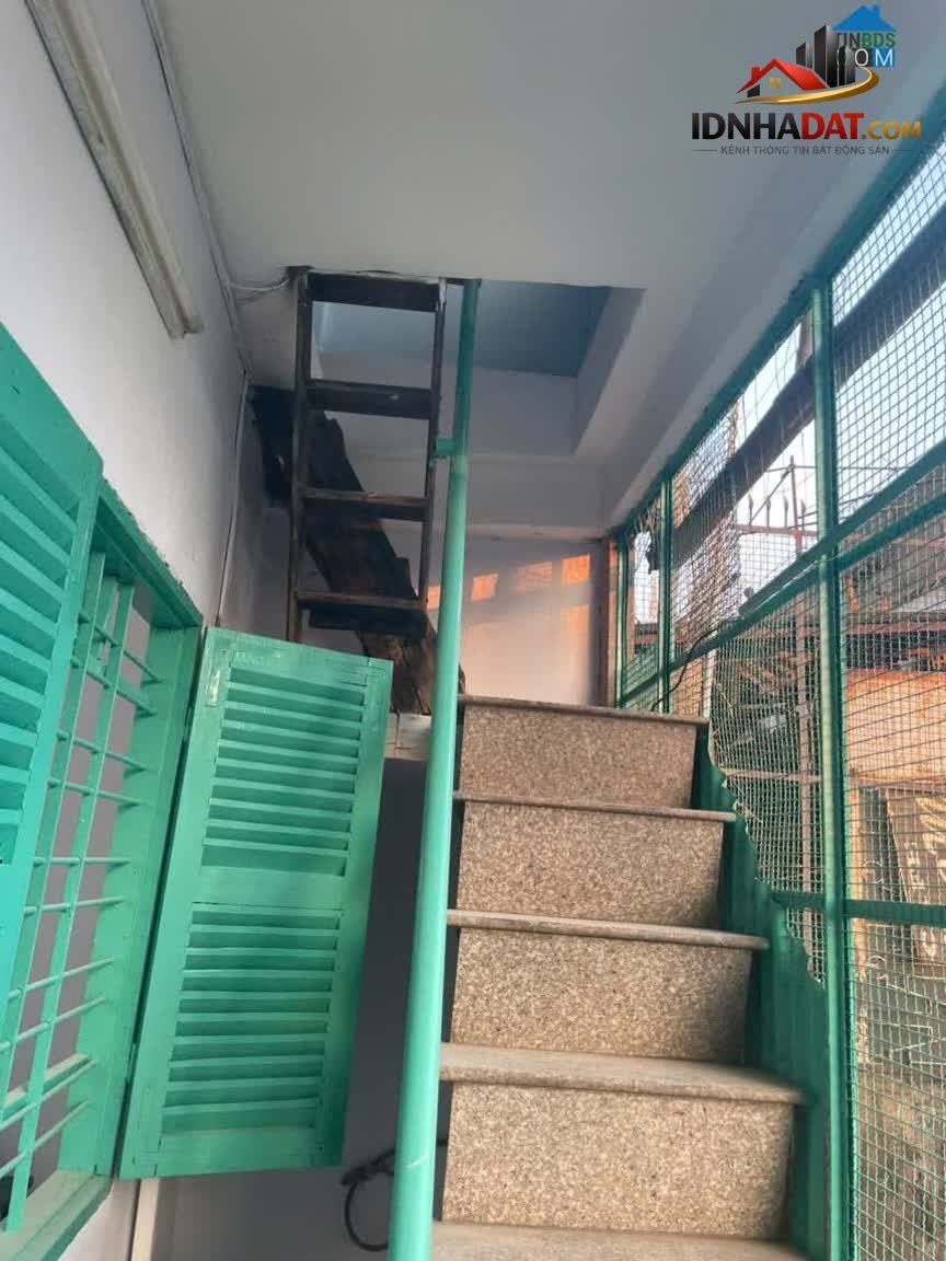 Chính Chủ Bán Căn Hộ Tập Thể Mặt Tiền Lê Văn Sỹ, Phường 1, Quận Tân Bình