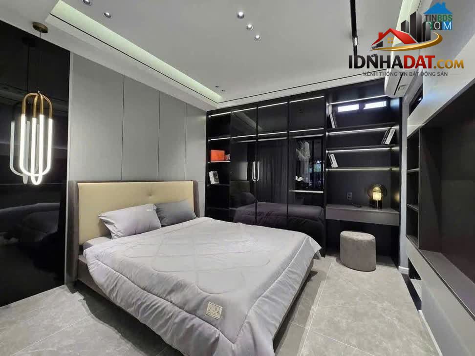 Ảnh **Bán nhà hẻm 459 Cộng Hòa, phường 15, quận Tân Bình; 76m2 - 5,3 tỷ 2