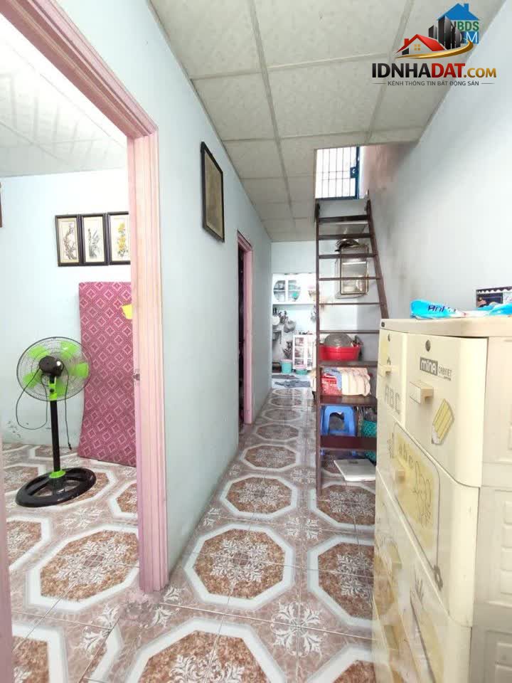 Ảnh Nhà Tân Phú - 60M - 2 Tầng - 2PN - Sổ Hổng Riêng - Giá Chỉ 4 Tỷ 3