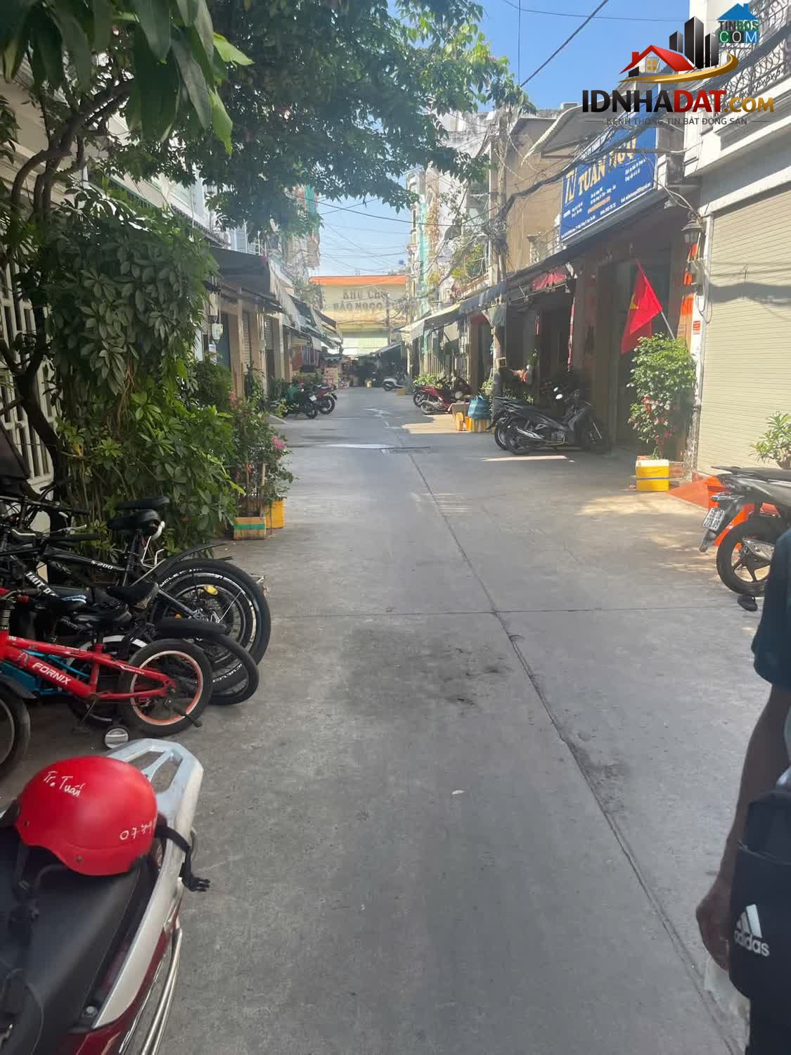 Ảnh (Tin Thật) Bán Nhà Quận Tân Bình, MT 9m, 2 Mặt Ngõ Đường 6m, Ô Tô Tránh, Không Lỗi, Xây Ccmn, Tách 1