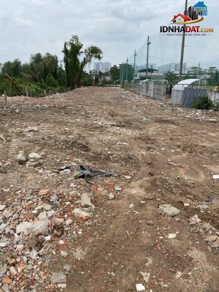 Bán gấp khuân đất lớn MT Lê Tấn Bê, P. An Lạc, Q. Bình Tân