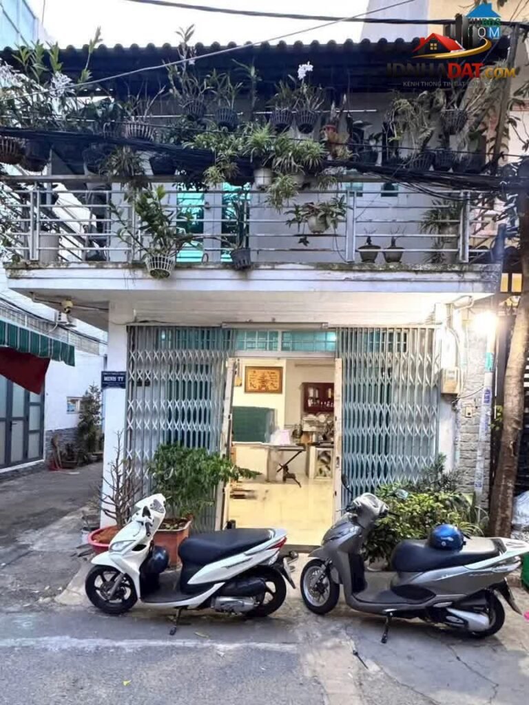 Nhà Góc 2 Mặt Hẻm Đường Số 4, Gò Xoài, Bình Tân, Giá 2.05 Tỷ