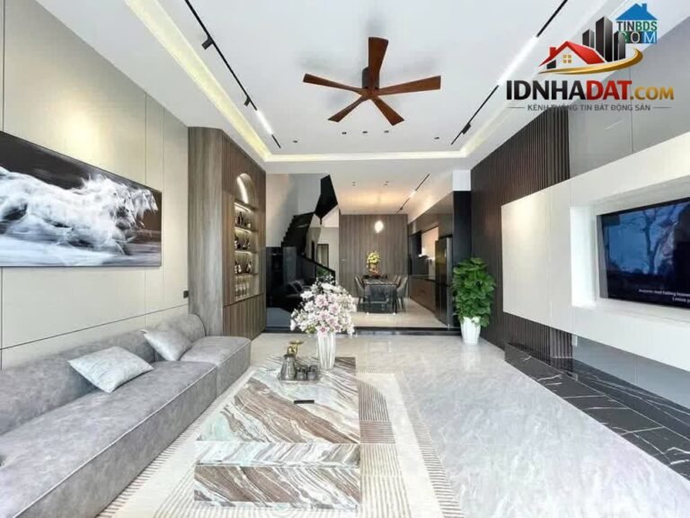 **Bán nhà HXH Âu Cơ, phường 10, quận Tân Bình; (4,5*22) 3 tầng – 8,4 tỷ