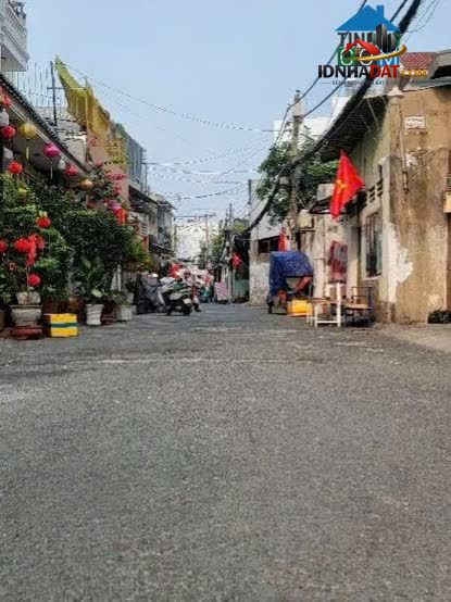 Ảnh Bán nhà 68m2 (4,1X17m) _ 3 mặt tiền kinh doanh -Khu Trường Trinh 2