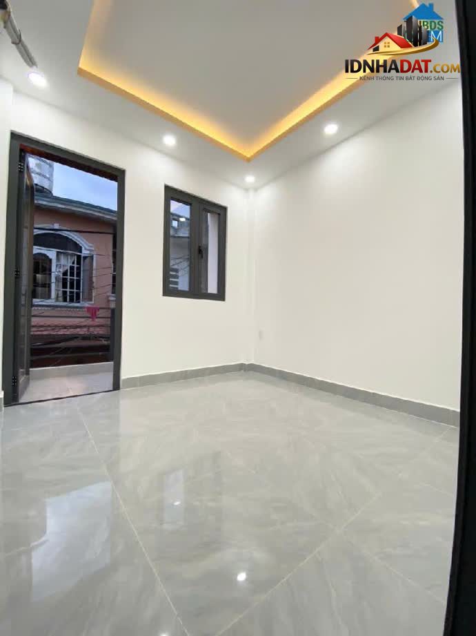 Ảnh Nhà 1/ Chiến Lược, Hẻm 4m, 30m2, 2 Tầng 2PN Giá Nhỉnh 3 Tỷ 2