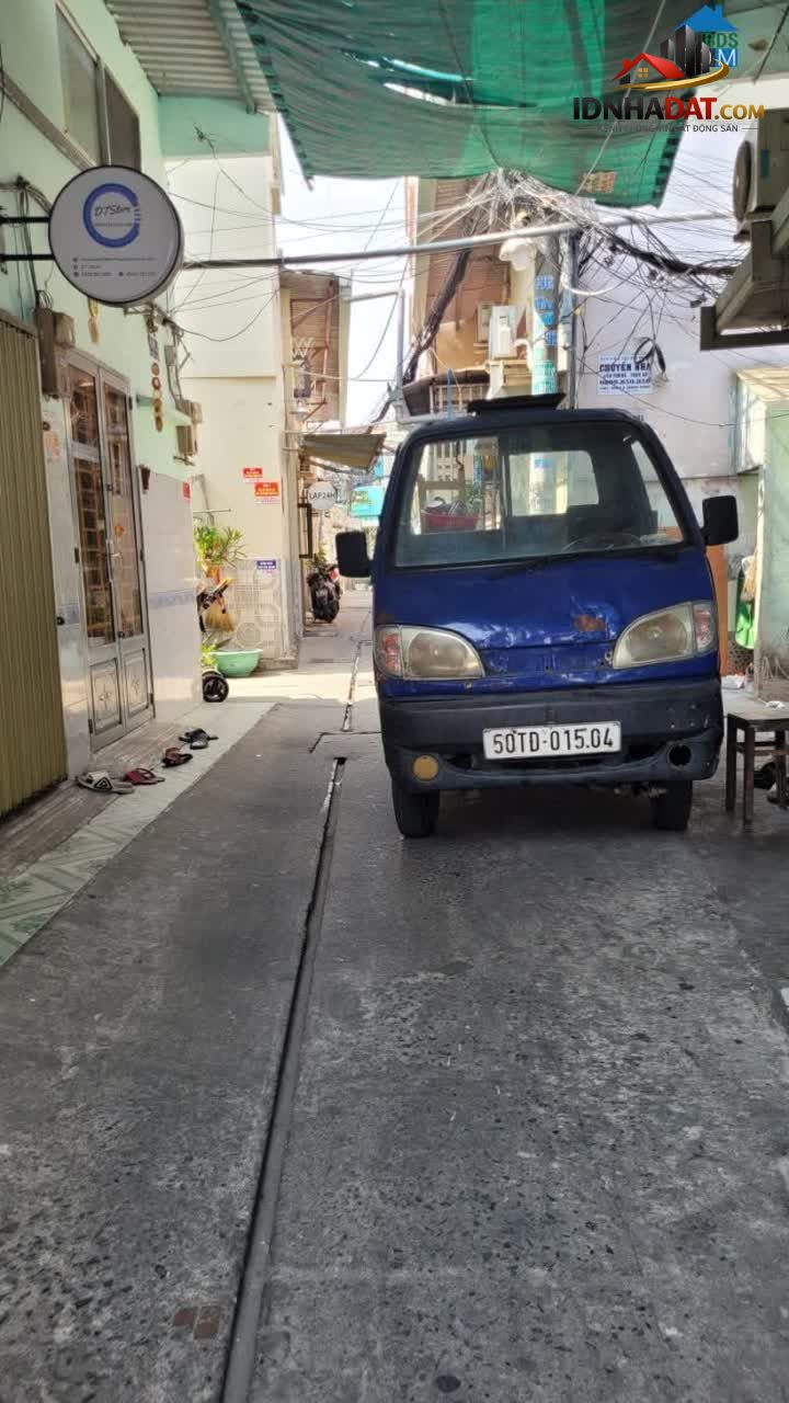 Ảnh Bán nhà CN 104m2, Hẻm xe hơi Đường Huỳnh Thiện Lộc, Q. Tân Phú 1