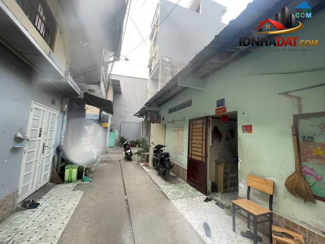 Ảnh Bán nhà DT 104m2, Hẻm xe hơi Đường Huỳnh Thiện Lộc, Quận Tân Phú 2