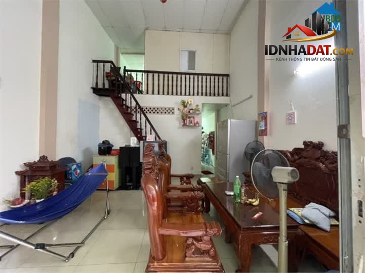 Ảnh Bán nhà CN 58m2, Hẻm xe hơi Đường Cách Mạng, Quận Tân Phú 1