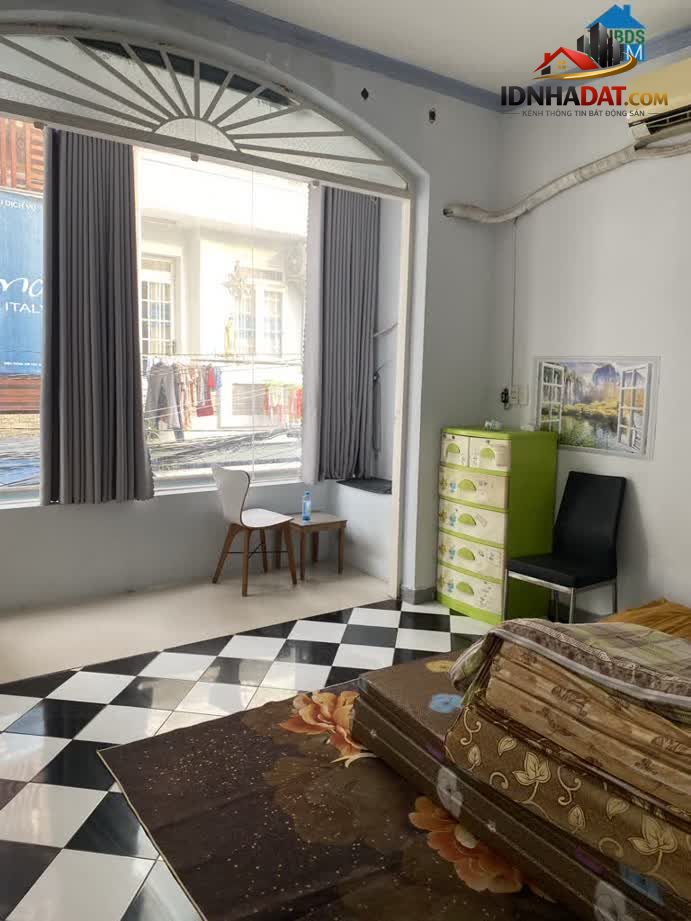 Ảnh Nhà chính chủ Phùng tá chu Quận Bình Tân - 99m2 - bề Ngang 9m hẻm xe hơi vào tới nhà - giá 9 tỷ... 1