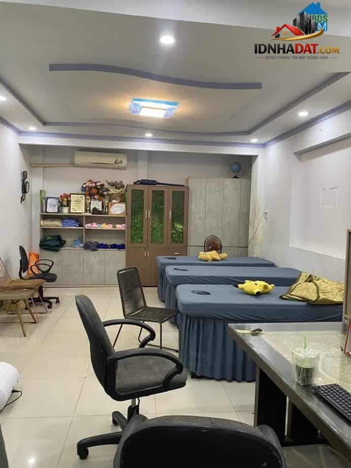 Nhà chính chủ Phùng tá chu Quận Bình Tân – 99m2 – bề Ngang 9m hẻm xe hơi vào tới nhà – giá 9 tỷ…