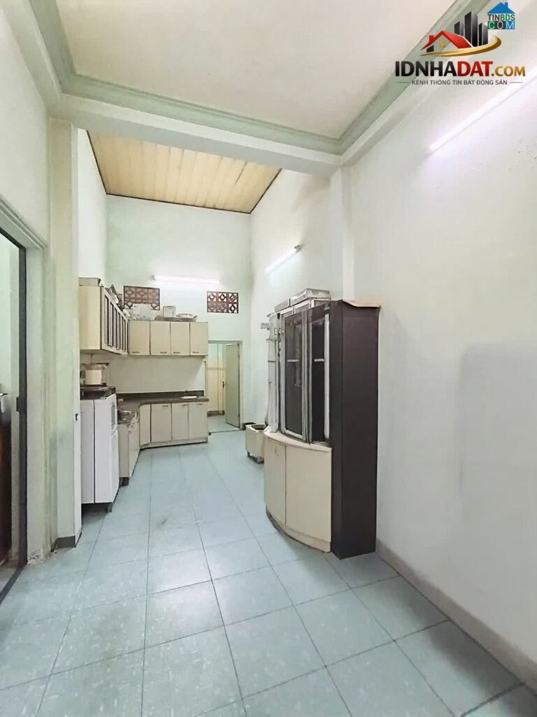 Bán nhà mặt tiền, diện tích lớn, ngang rộng giá đầ… – Bán nhà mặt phố Quận Bình Tân – TP Hồ Chí Minh giá 20 – 40 tỷ