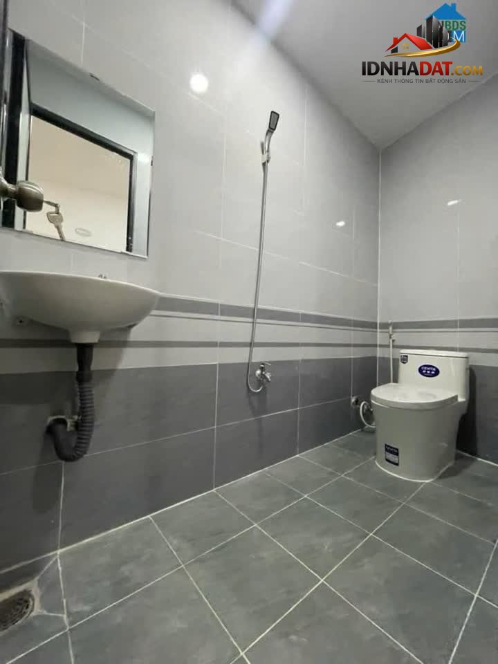 Ảnh Bán nhà 56m2, Hẻm xe hơi Đường Tân Thành, Q. Tân Phú 4