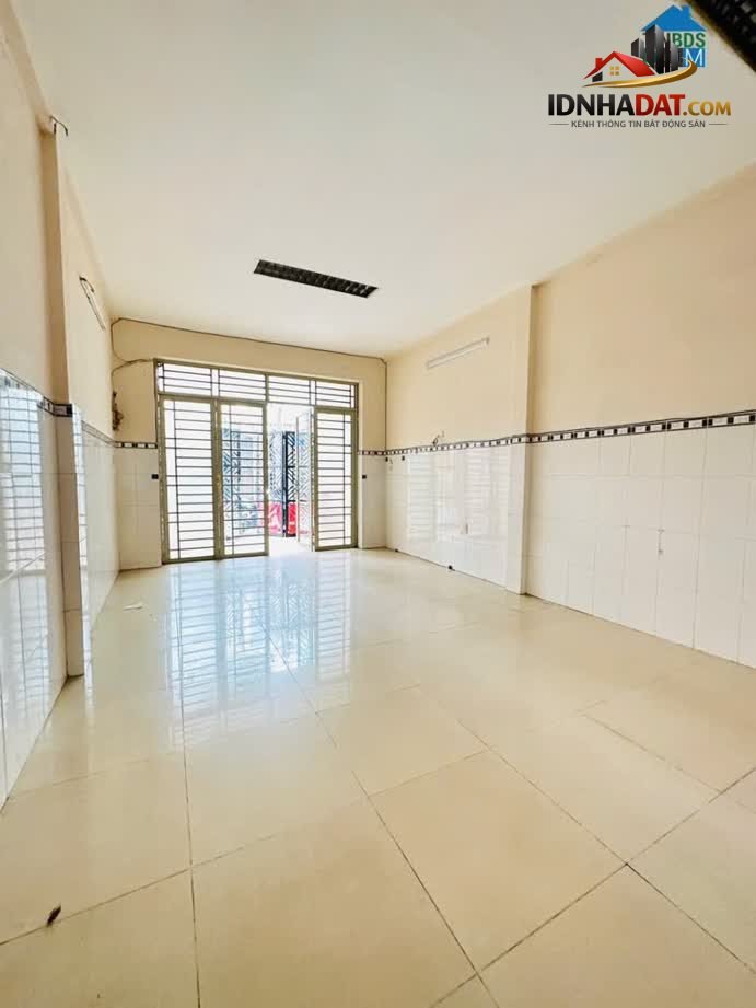 Mặt Tiền Đường Kinh Doanh Ngay Lê Văn Quới, 2 Tầng, 49m2, Chỉ Hơn 4 Tỷ