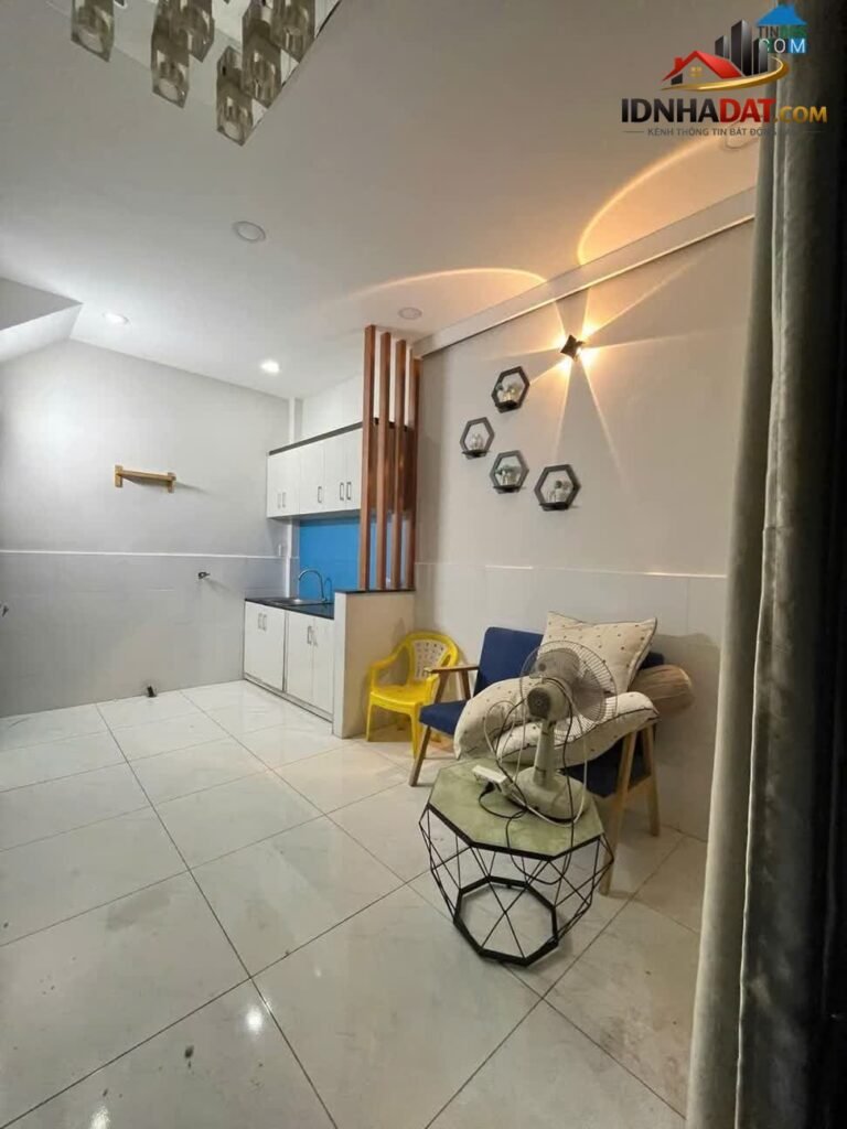 Sát Mặt Tiền Gò Dầu – Tân Phú – 20M2 – 3 Tầng BTCT 2PN 2WC – Giá 2.85 Tỷ