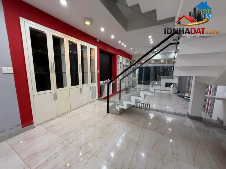 Ảnh Chỉ 15 tỷ có nhà 4 tầng mới HXH Trường Chinh 105m2 ngang 5.2m gần chợ Hoàng Hoa Thám. 4