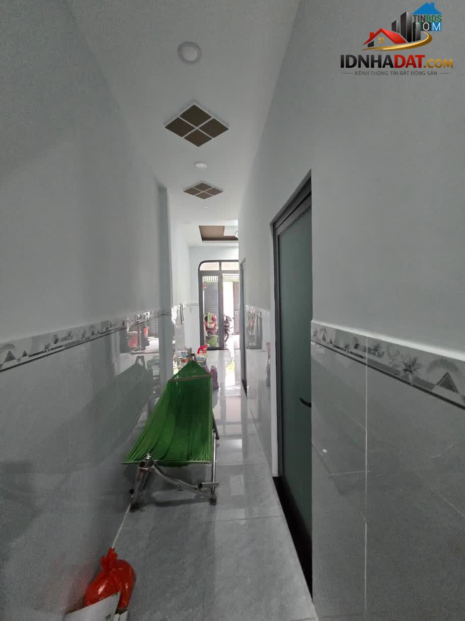 Ảnh Hẻm Xe Hơi Thông, 51m2, 2 Tầng, Bờ Bao Tân Thắng Giá 5.2 Tỷ 3