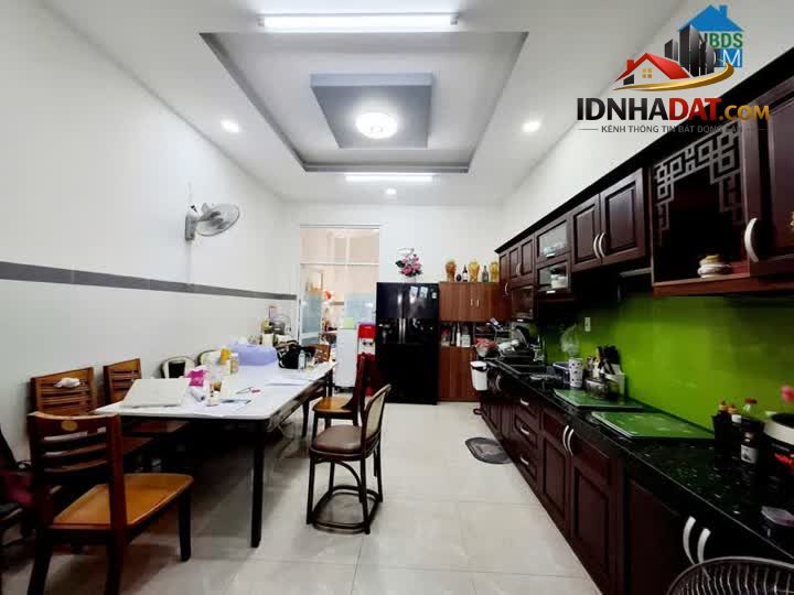 Ảnh Bán Nhà Tân Bình Giáp Quận 10, 105m2, Hxh, 4 Tầng, Giảm 1 Tỷ. 3