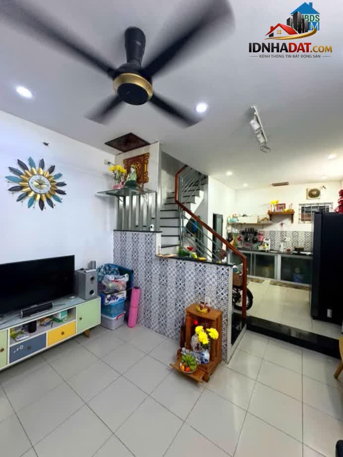 Ảnh Ngay Trương Phước Phan - Lê Văn Quới, Nhà 2 Tầng 2pn, 32m2, Hẻm Thông, Sát Mặt Tiền, Giá Nhỉnh 3 Tỷ 1