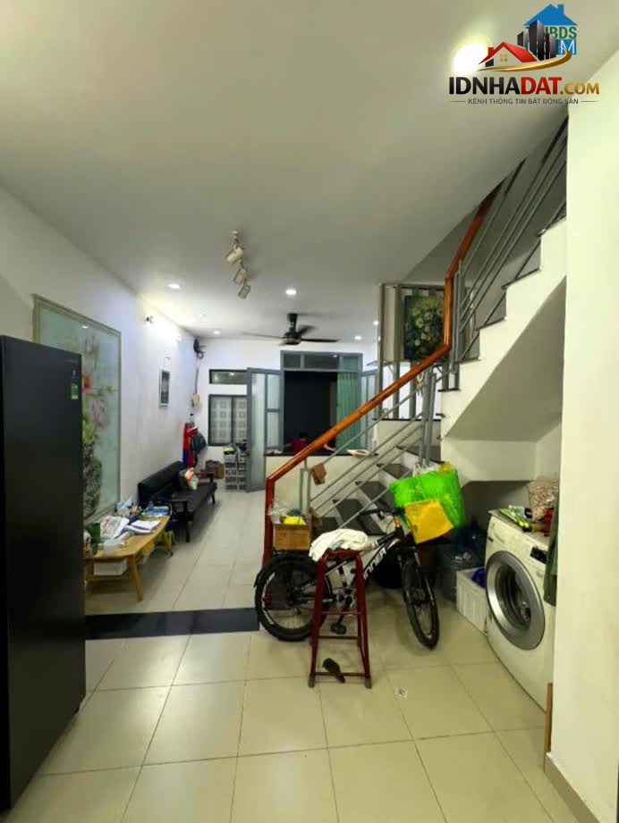 Ảnh Ngay Trương Phước Phan - Lê Văn Quới, Nhà 2 Tầng 2pn, 32m2, Hẻm Thông, Sát Mặt Tiền, Giá Nhỉnh 3 Tỷ 4