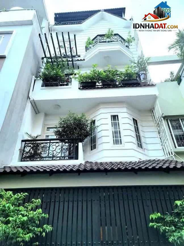 Ảnh Ngay Sân Bay Tân Sơn Nhất, 50m2, 4 tầng, hẻm nhựa 6m. Giảm 1ty2 1