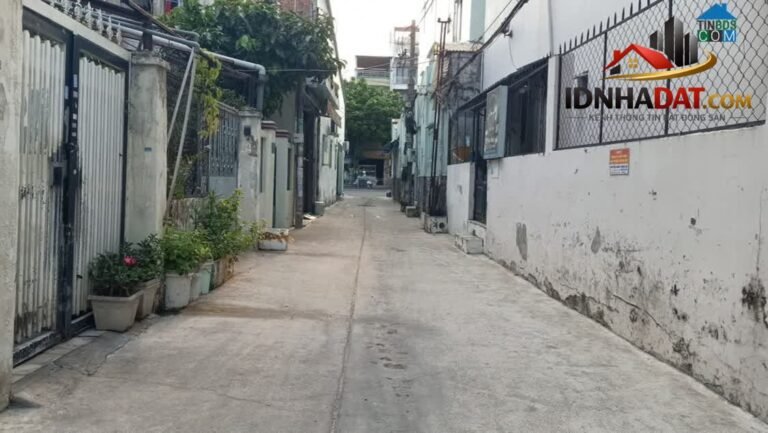 Chủ bán Gấp Nhà HXH Lũy Bán Bích Q.TP 4 X 15m2 3T giá chỉ 6 tỷ