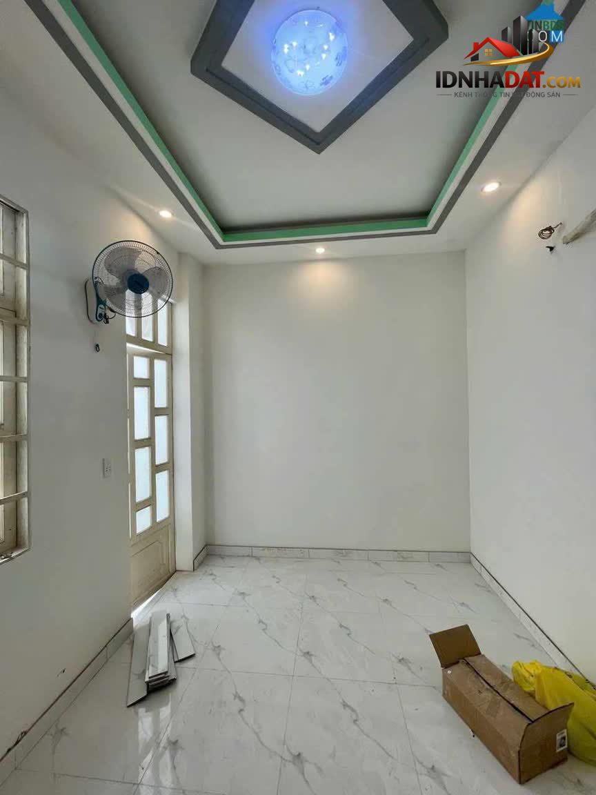 Ảnh Nhà Vài Bước Chân Là Quận 6, Tân Phú - Hàng Hiếm Còn Sót Lại - 23m2, 2 Tầng Mới 100% 4