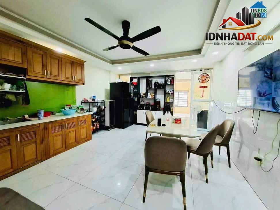 Ảnh Bán Nhà 6 Tầng, 62m2, Trịnh Đình Trọng, Tân Phú - Giá 8.9 Tỷ - Xe Hơi Ngũ Trong Nhà . 2