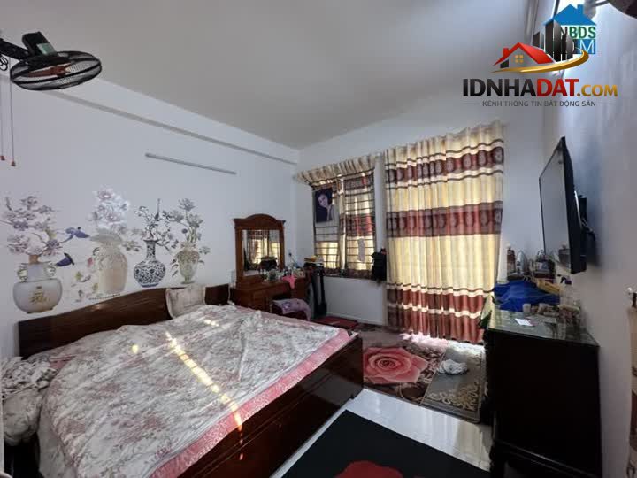 Ảnh Bán nhà 5 Tầng Chế Lan Viên, Tây Thạnh gần mũi tàu cộng hòa chỉ 8 tỷ. 1