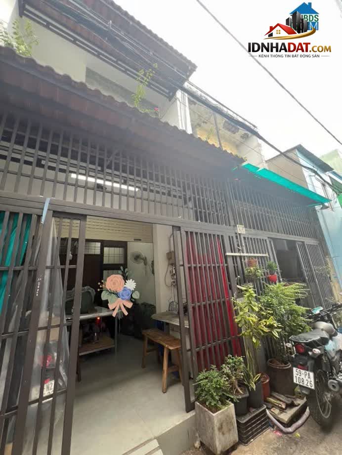 Ảnh Hương Lộ 2 - Ngang 8M - 70M2 - Sát Mặt Tiền - Giá Chỉ 3.99 Tỷ 2