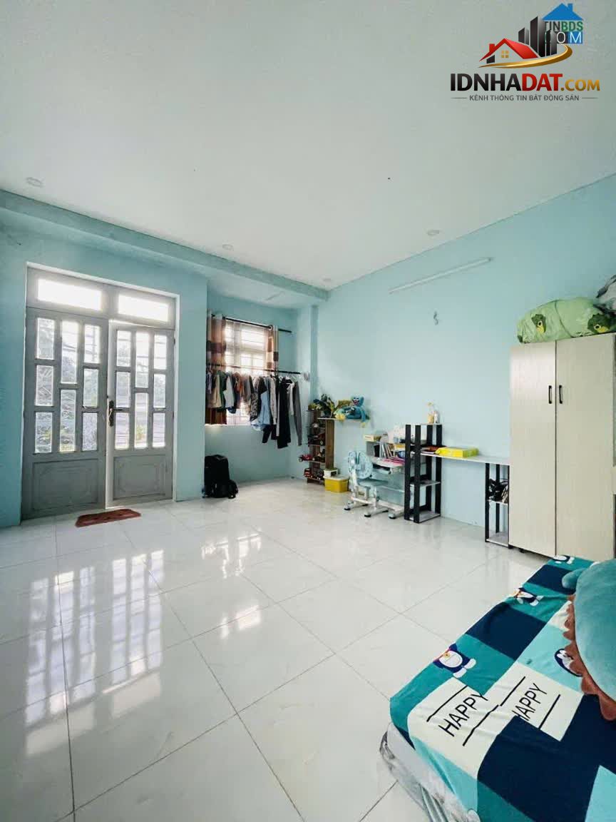 Ảnh Bán nhà 56m2 , 2 tầng hẻm xe hơi ngay chợ Phạm Đăng Giản gia 3 tỷ 5 bớt lộc. 3