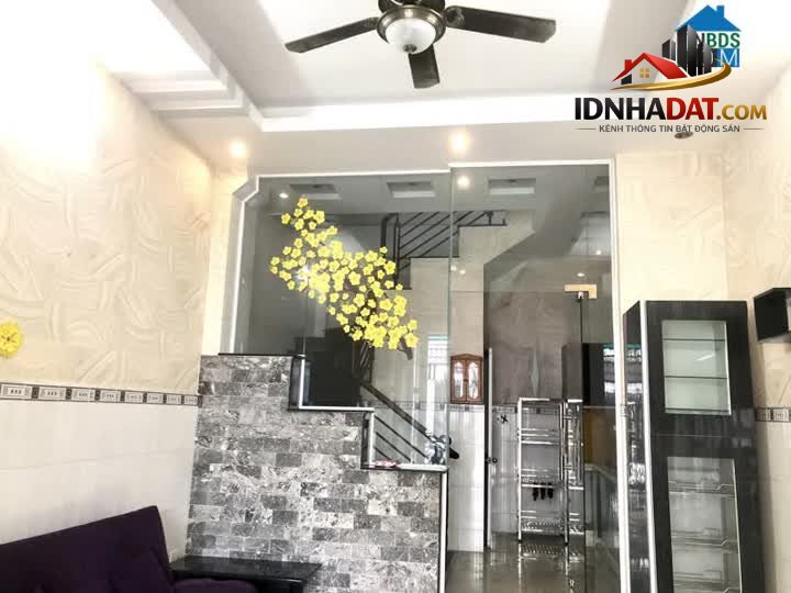 Ảnh Hẻm Xe Tải - 3 Tầng - Ngay Lô Tư - Liên Khu 2-10 - 73M2 - SHR Giá 5.2 Tỷ TL 1