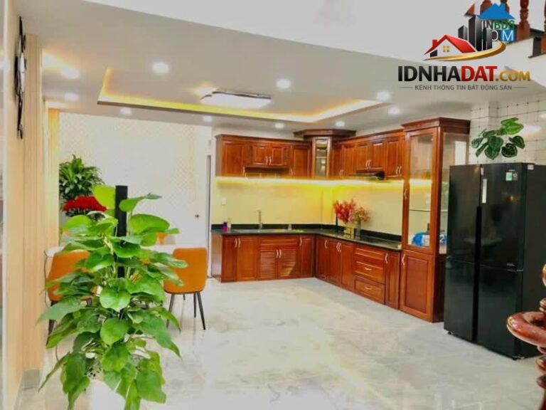 Cần Bán Gấp Nhà Mới Đẹp Hxh, Full Nội Thất, HXH Giá 5.5tỷ