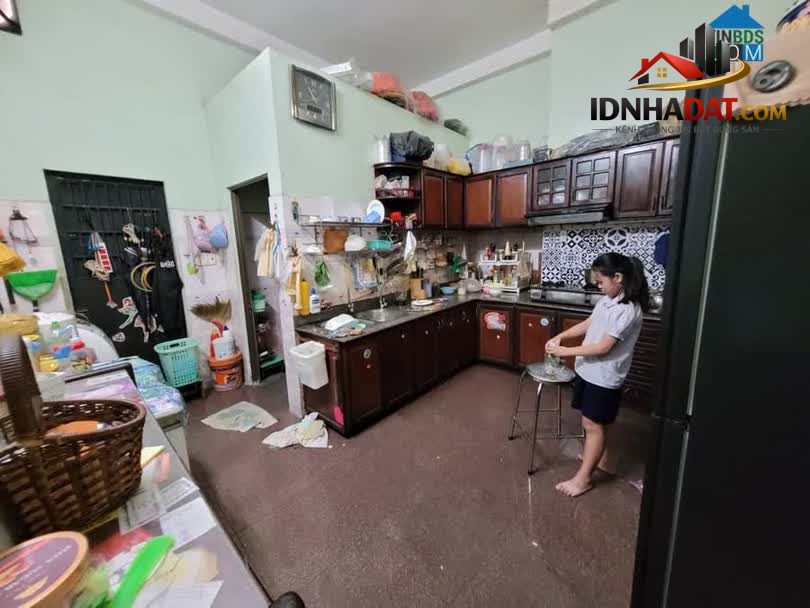 Ảnh Bán Nhà HXH Thông CMT8, Gần CV Lê Thị Riêng, 60M2, Sổ Nở Hậu, 3 Tầng Mới, Nhỉnh 8 Tỷ TL. 1