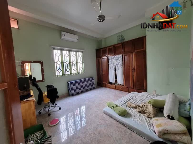 Ảnh Bán Nhà HXH Thông CMT8, Gần CV Lê Thị Riêng, 60M2, Sổ Nở Hậu, 3 Tầng Mới, Nhỉnh 8 Tỷ TL. 2