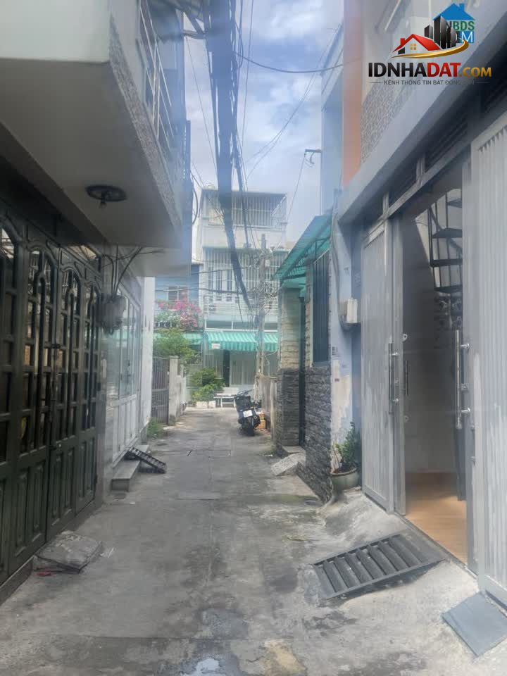 Bán nhà Hẻm xe tải Phú Thọ Hòa, Quận Tân Phú. 4 x 12m, 3,9 tỷ. 3 phòng ngủ.