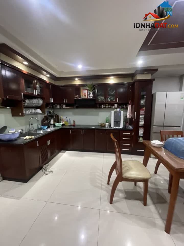 Ảnh Bán nhà Tân Bình, 85m2, 4 tầng, hẻm 6m nhỉnh 7 tỷ, kinh doanh tốt. 2