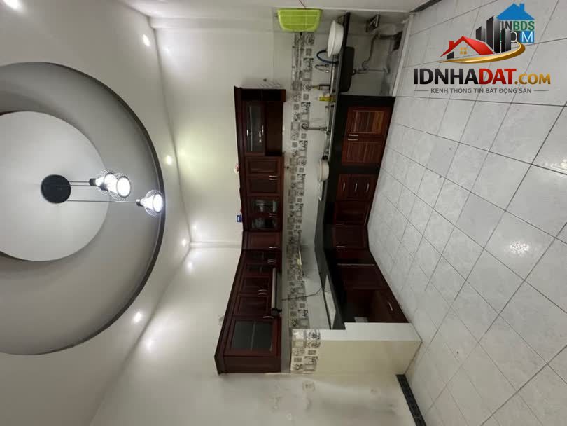 Ảnh Nhà 3 Tầng Ngay Cộng Hòa-Tân Bình-Hxt-61m2-Nhỉnh 9 T.Ỷ 2