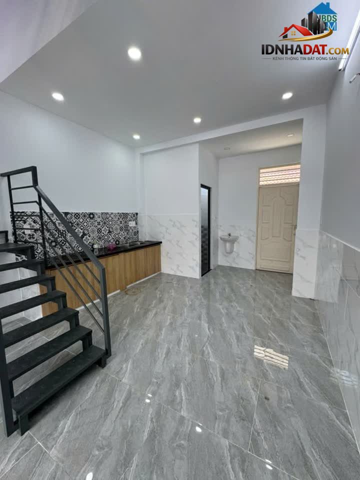 Ảnh Nhà 2 mặt tiền Liên khu 5-6 ,Bình Hưng Hòa B ,dt 46m2 1 lầu 2pn 2wc giá 4,3 tỷ 1