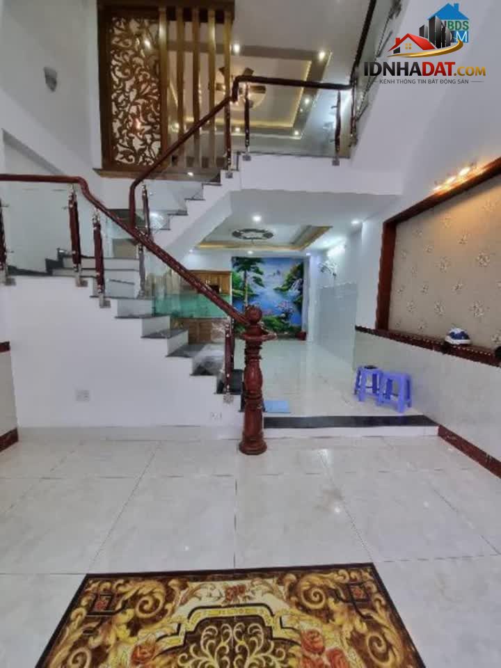 Nhà 5 Tầng-Ngay Phạm Văn Bạch-Hẻm 10m-5×14-Nhỉnh 9 T.Ỷ