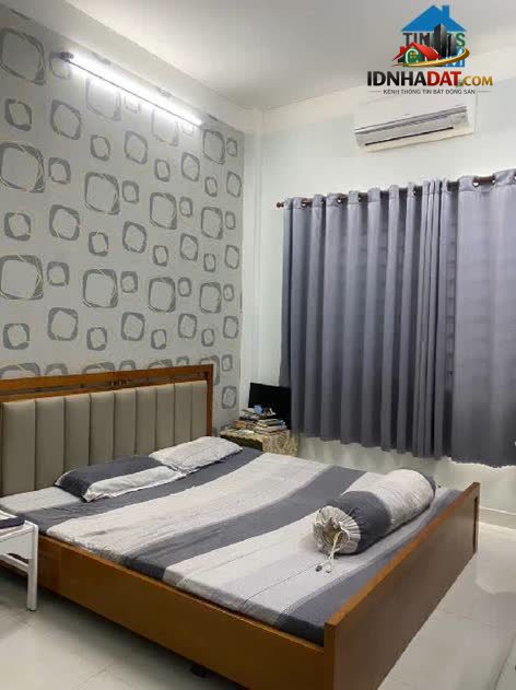 Ảnh Nhà 2 Tầng-Ngay Phạm Văn Bạch-Tân Bình-Hxt-45m2-Nhỉnh 4 T.Ỷ 1