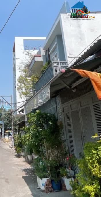 Bán Nhà B.Tân, 2 tầng, Lê Trọng Tấn, Đ.8m, 4×13, giảm còn 2.65 tỷ. giá cực rẻ, nhà đẹp ở luôn.