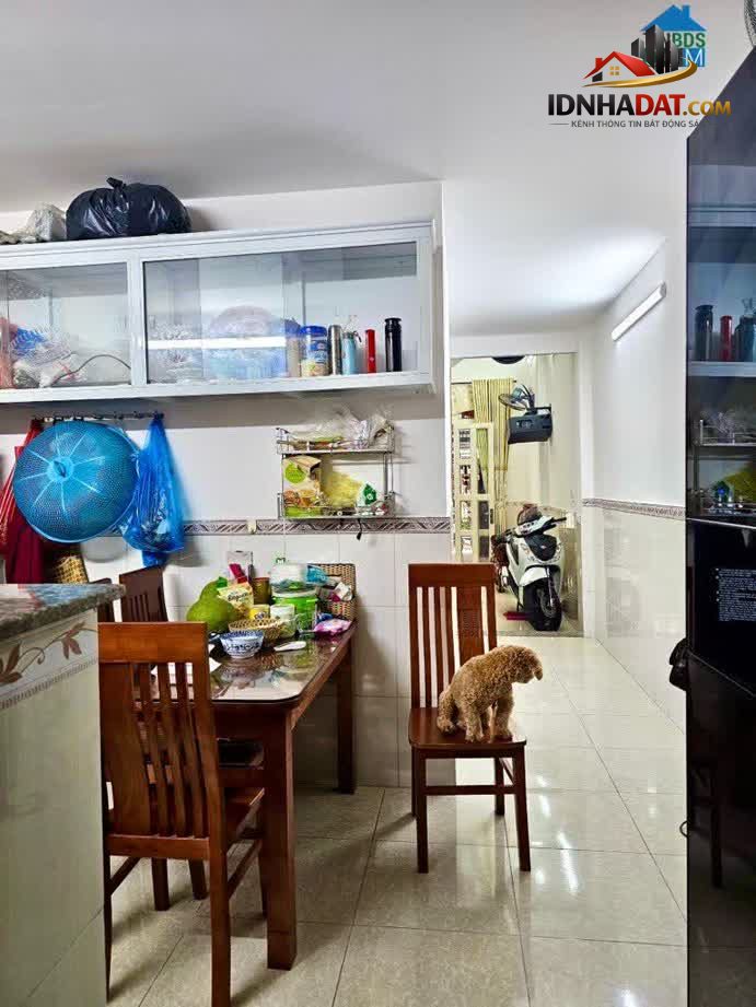 Ảnh Phan Huy Ích - Gần Trường Chinh - Hẻm 4m- Nhà 2 Tầng Mới Đẹp - Ngang Đẹp 4M X18m- Nhỉnh 6 Tỷ. 3