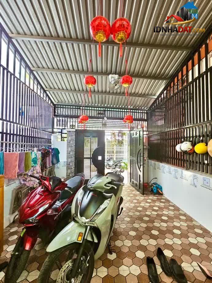 Ảnh Phan Huy Ích - Gần Trường Chinh - Hẻm 4m- Nhà 2 Tầng Mới Đẹp - Ngang Đẹp 4M X18m- Nhỉnh 6 Tỷ. 1