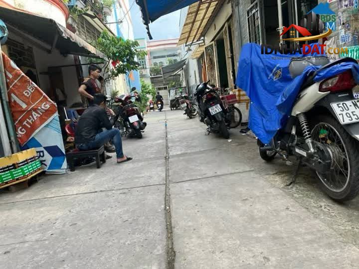 Ảnh Bình Tân - Đường Số 18D - Ngay Gò Xoài - 2 Tầng 35M2 - Sổ Vuông Giá 3.18 Tỷ 2