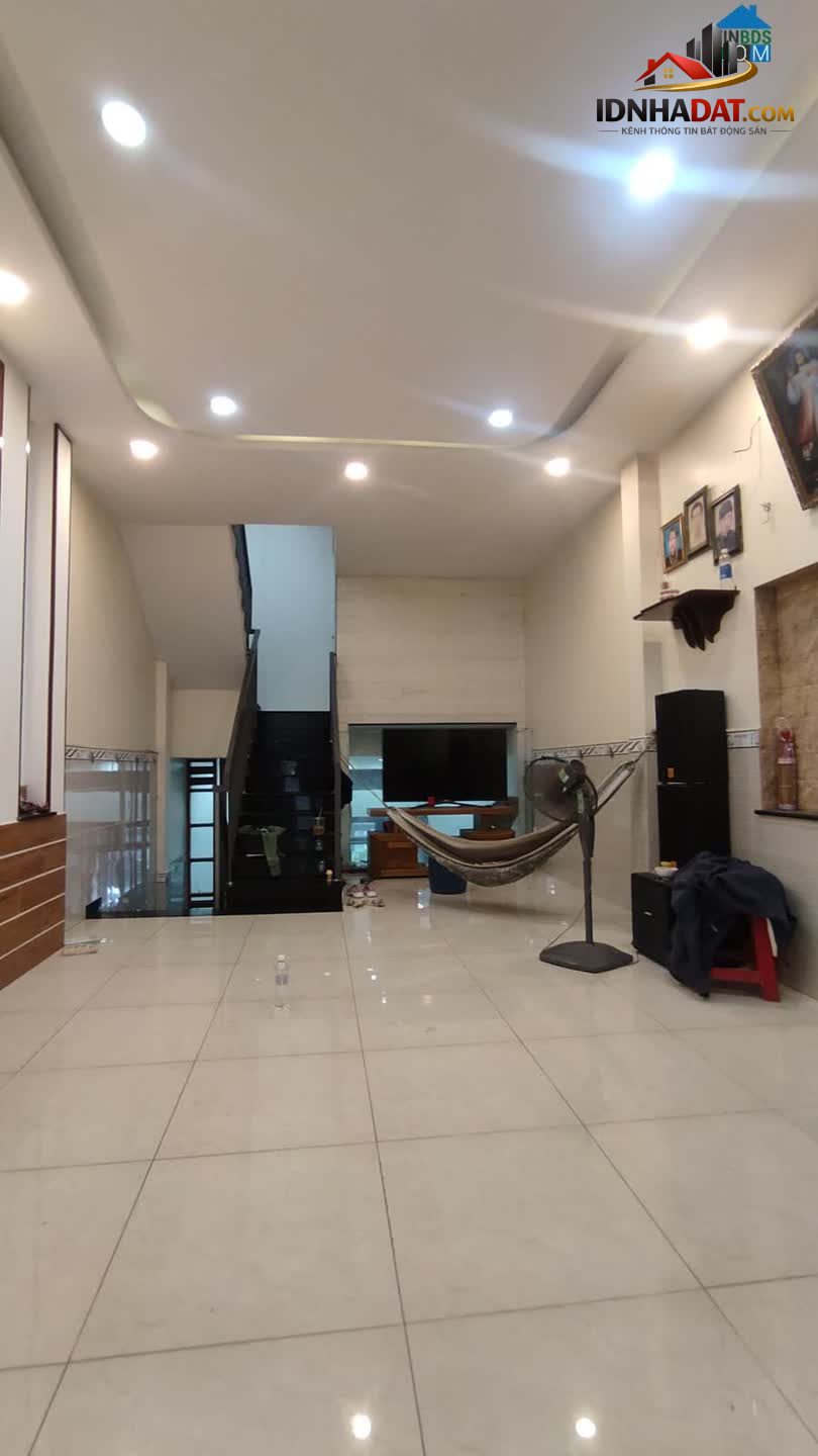 Ảnh Ngay Gò Xoài Đường Số 4 - Hẻm 8M - Nhà 3 Tầng 4PN Siêu Thoáng Mát - 84M2 - Sổ Vuông A4 Giá 5.8 Tỷ 2