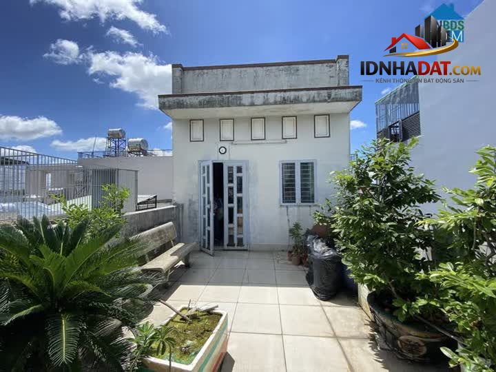 Ảnh Hẻm Xe Tải Tránh - 4 Tầng 4PN - 52M2 - Đường Số 4 - Ngay Gò Xoài - Kênh Nước Đen Giá 5.4 Tỷ 3