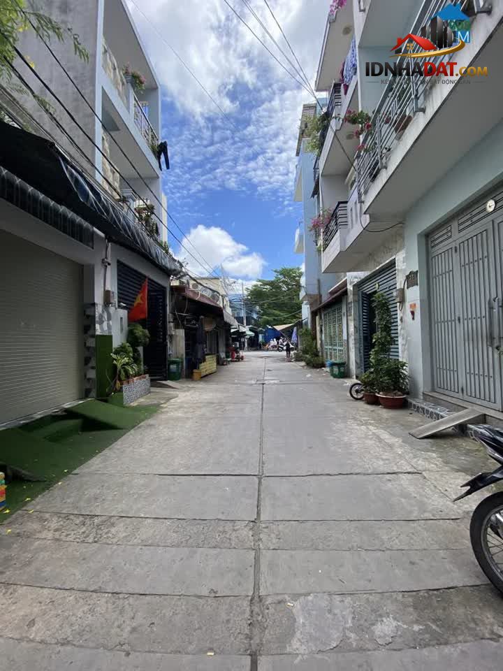 Ảnh Hẻm Xe Tải Tránh - 4 Tầng 4PN - 52M2 - Đường Số 4 - Ngay Gò Xoài - Kênh Nước Đen Giá 5.4 Tỷ 4