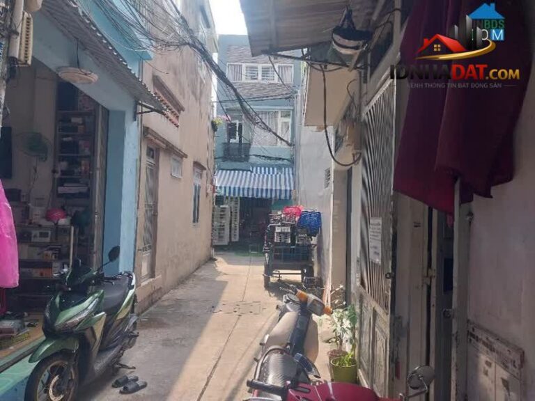 Nhà HXH Đường T8 Tân Phú – Căn nhà mơ ước với giá chỉ 4.47 tỷ!