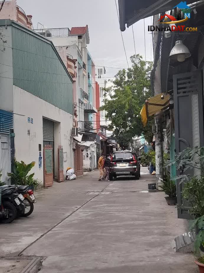 Bán nhà hẻm xe tải Lê Văn Quới, chỉ 3.8 tỷ – Sát bên tiện ích
