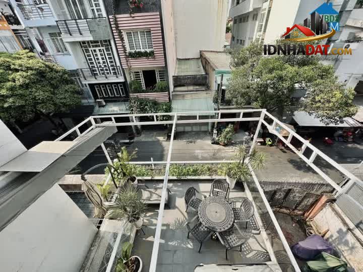 Ảnh Nhà HXH 10M sát CV Hoàng Văn Thụ 125M2 4 Tầng chỉ 26 Tỷ Đường Phổ Quang Tân Bình 3